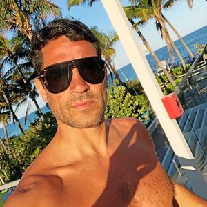 Meet your Posher, Manuel